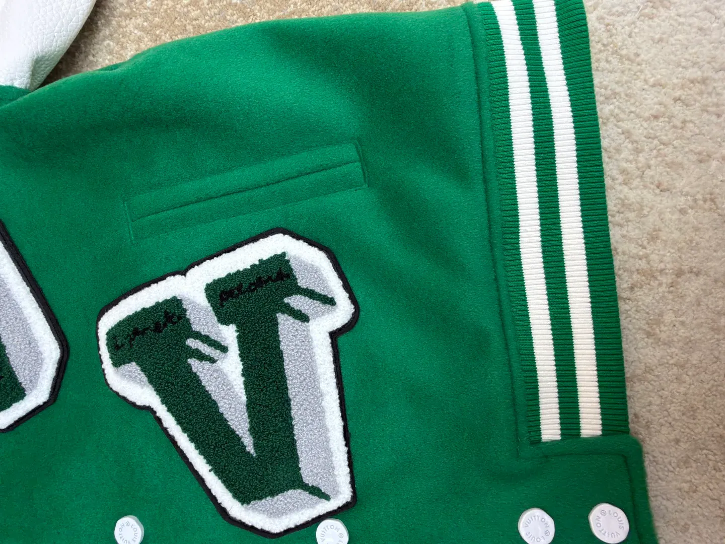 Куртки И Пуховики Мужские Louis Vuitton 852222