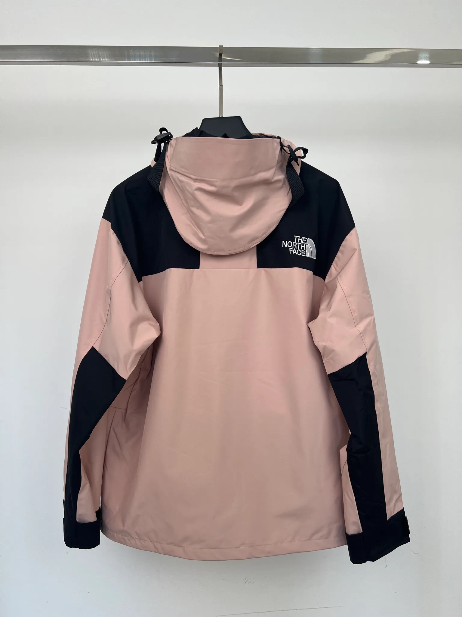 Куртки И Пуховики Женские The North Face 18416098