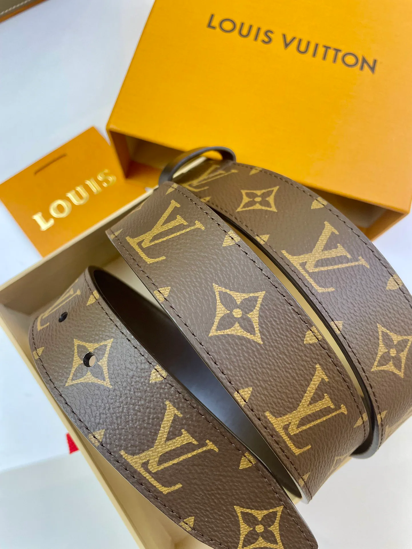 Ремни Louis Vuitton 4874469
