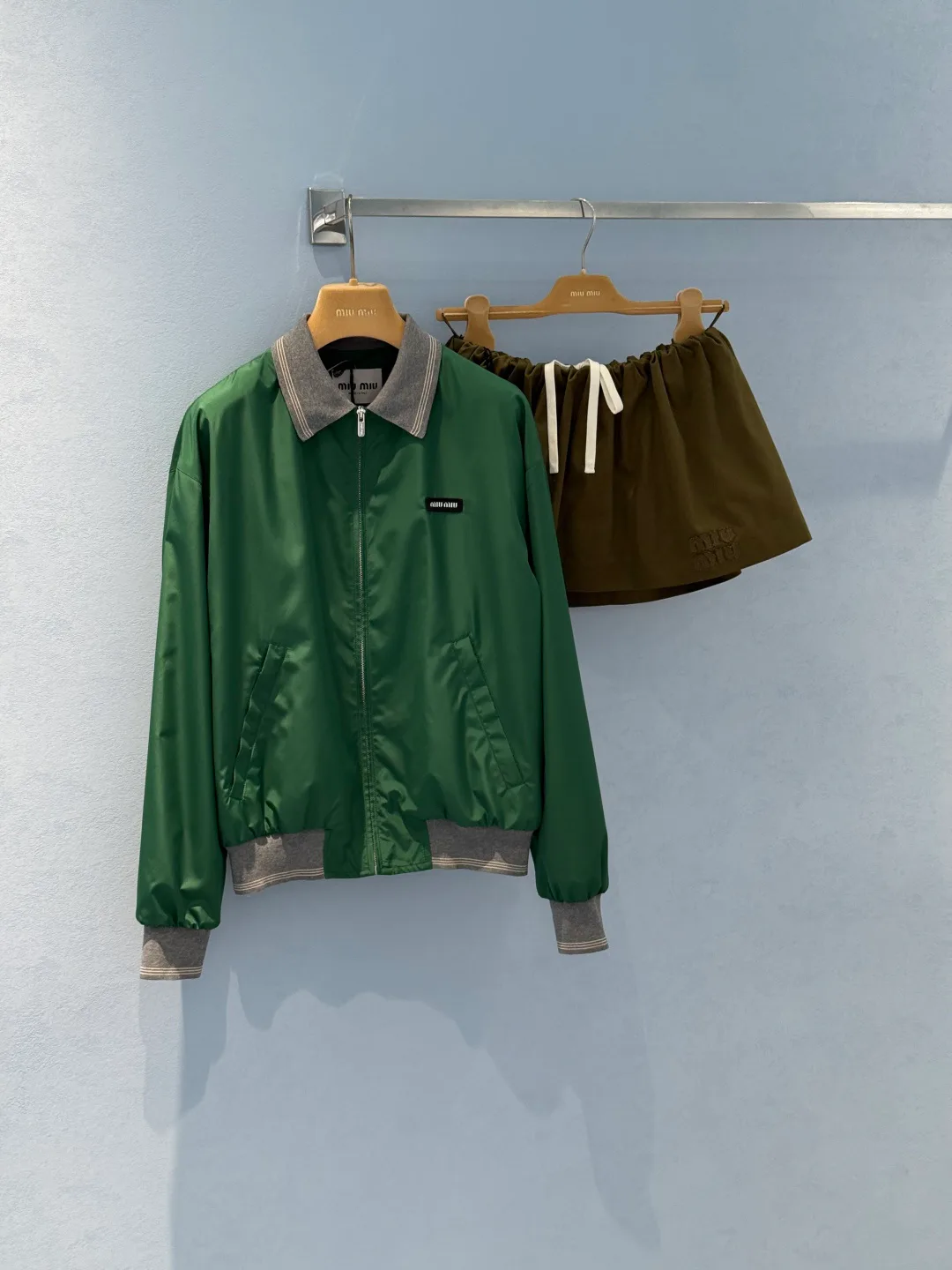 Куртки И Пуховики Женские Miu Miu 5185843