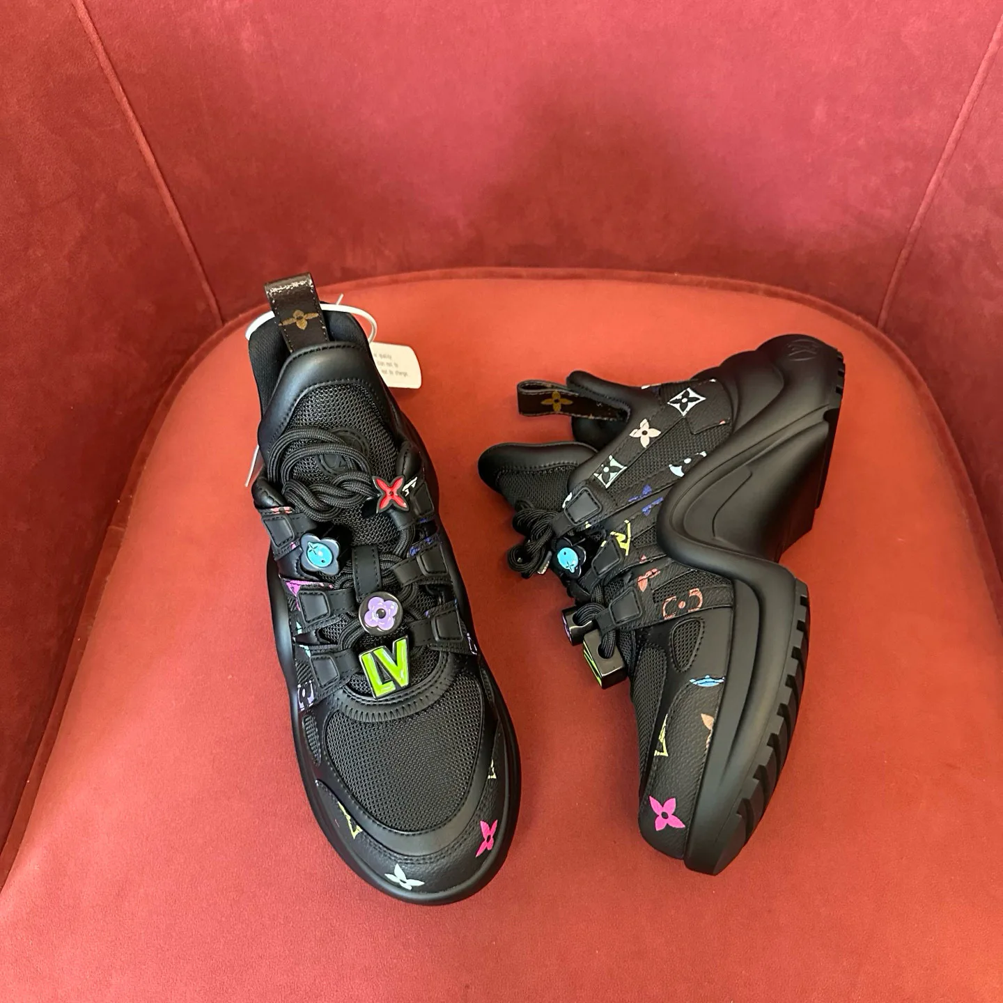 Кроссовки Женские Louis Vuitton 1180278