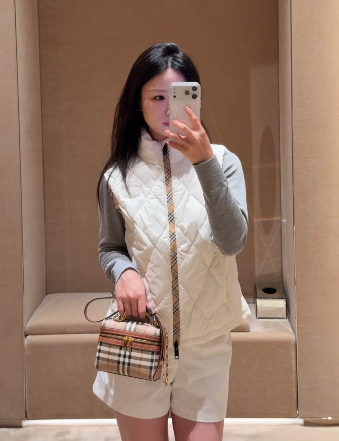 Жилеты Женские Burberry 18044840