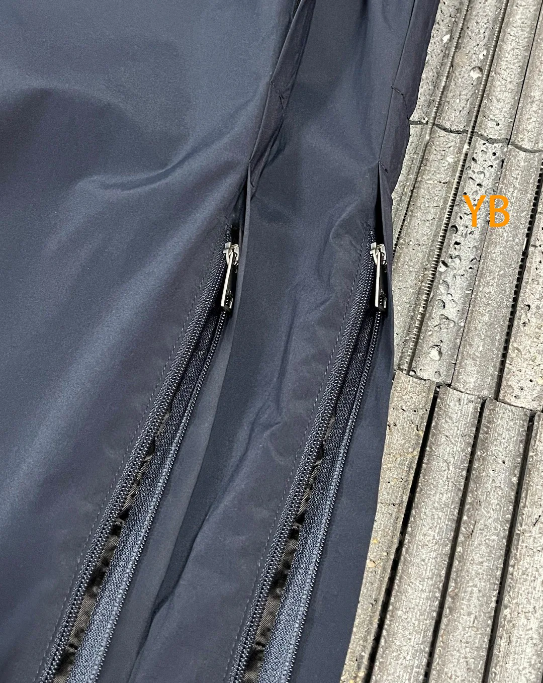 Брюки Мужские Christian Dior 13432831