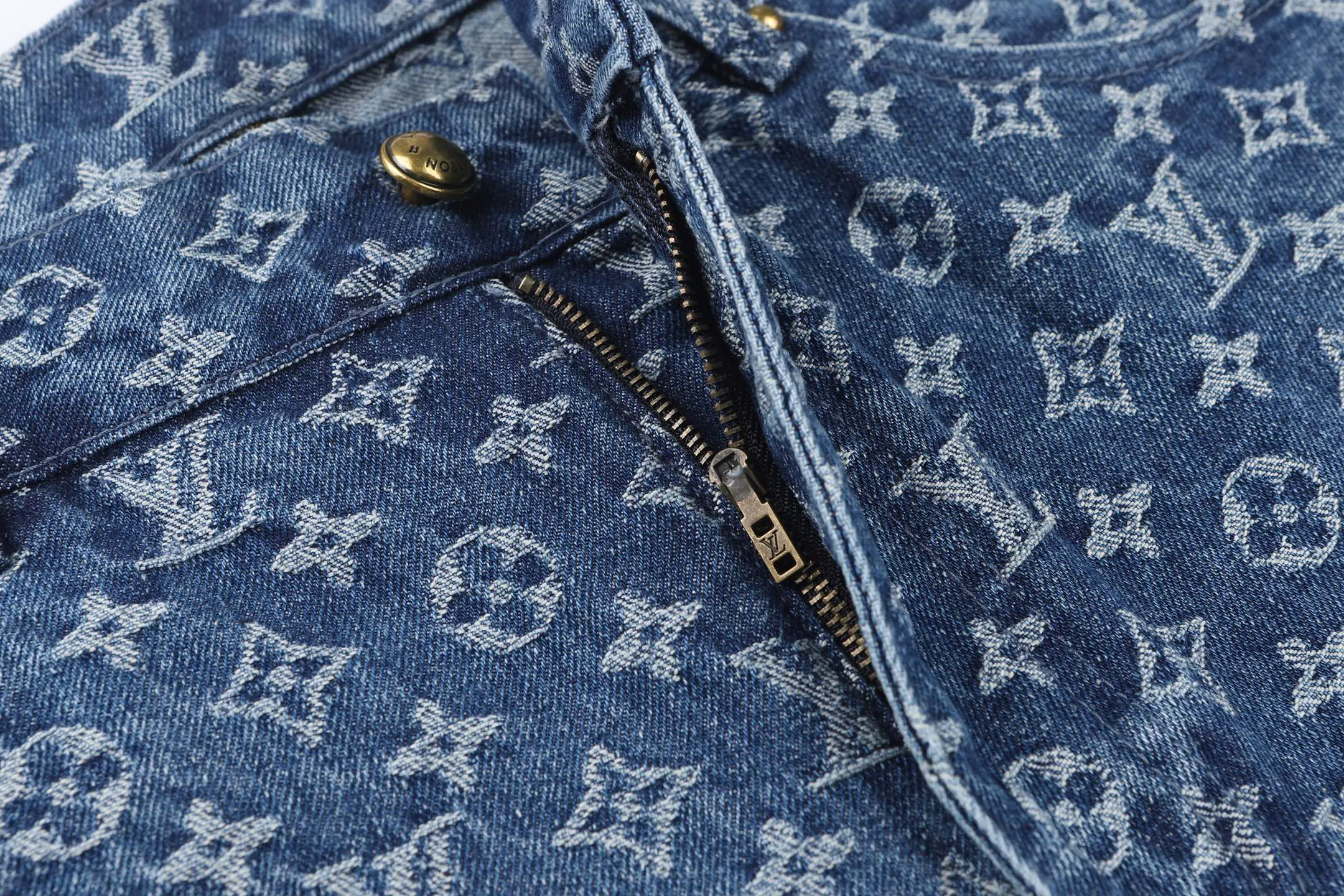 Шорты Женские Louis Vuitton 11867094
