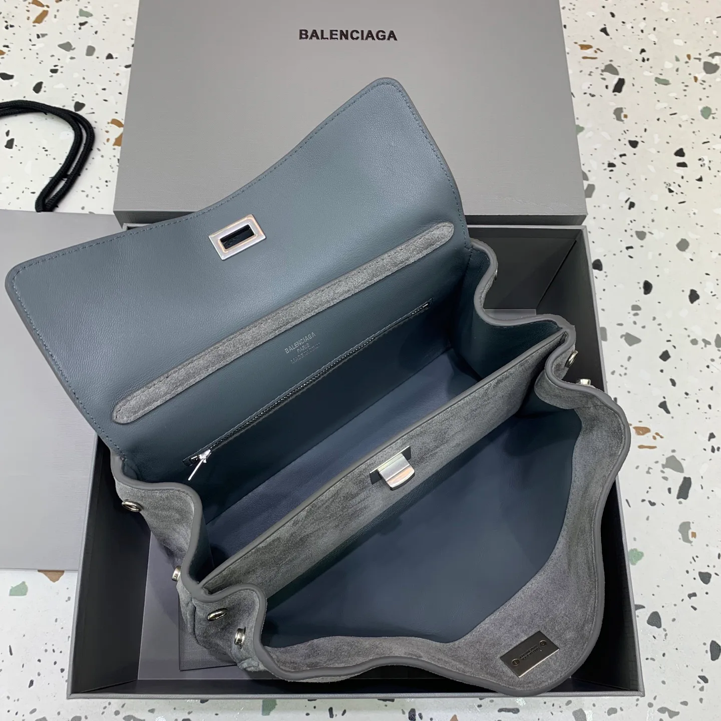 Классические Сумки Женские Balenciaga 1172097