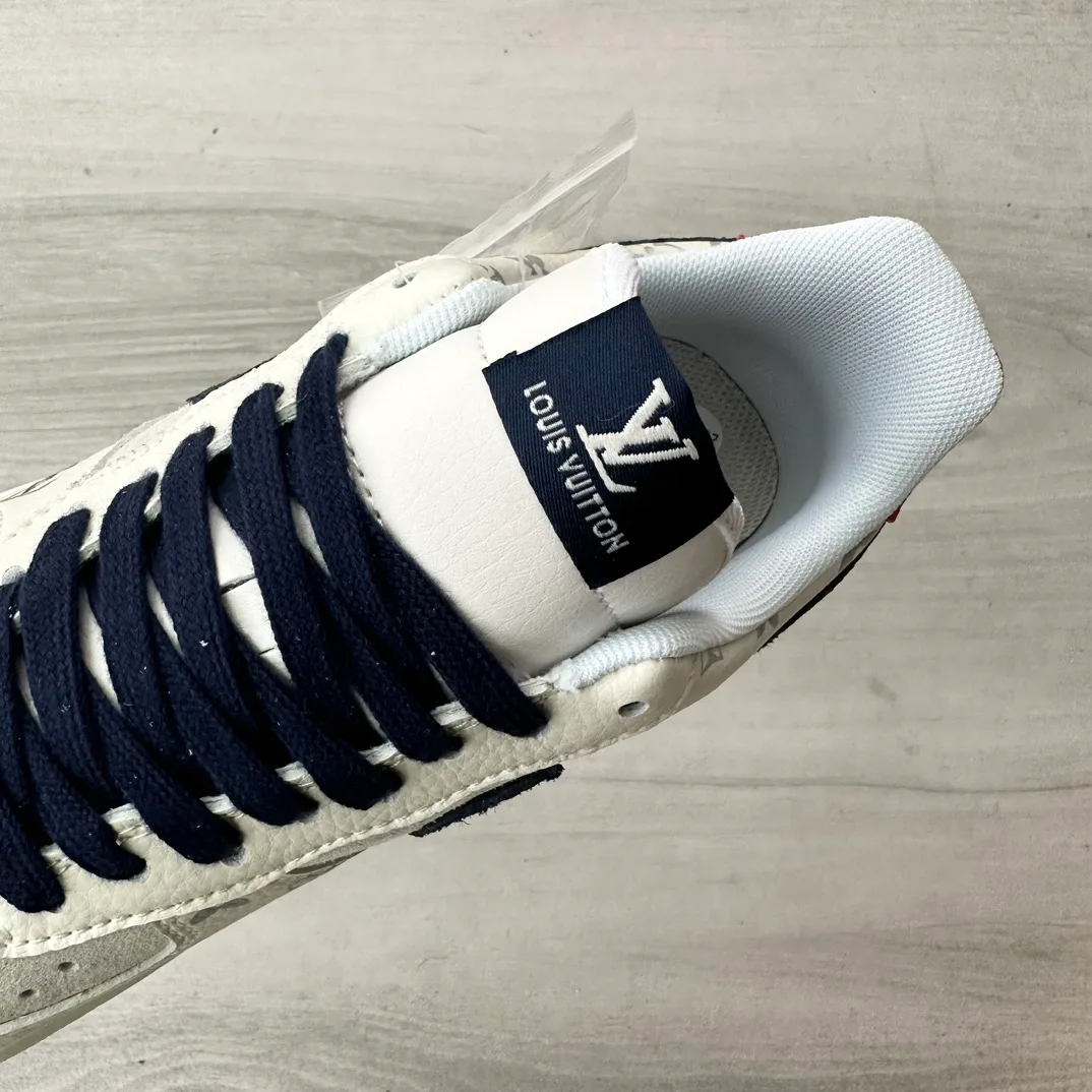 Кроссовки Женские Louis Vuitton 11113