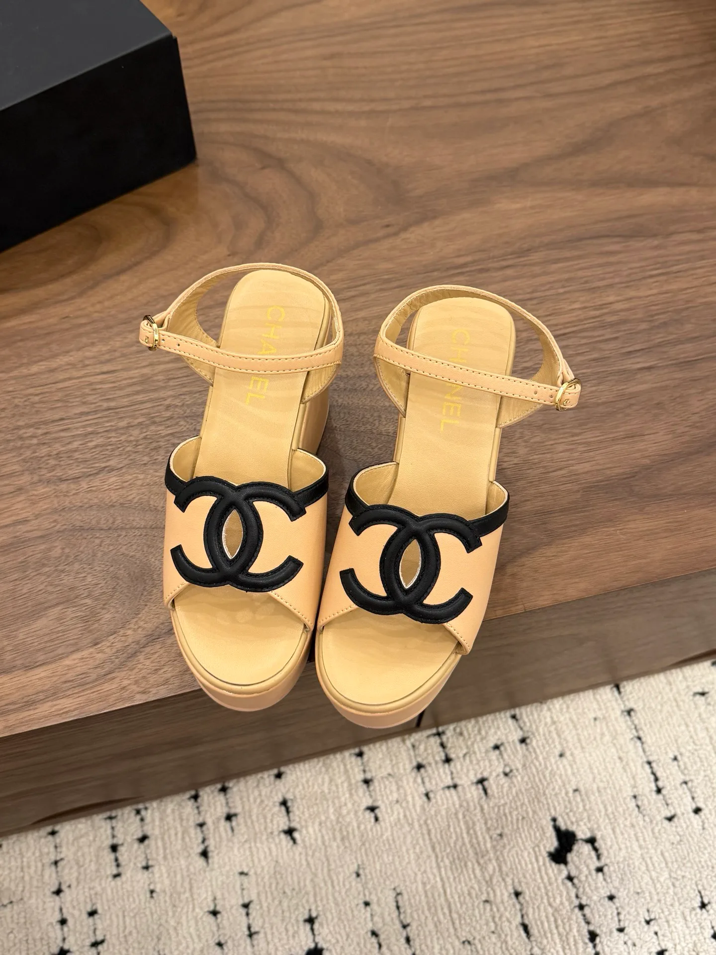 Туфли Женские Chanel 11668432