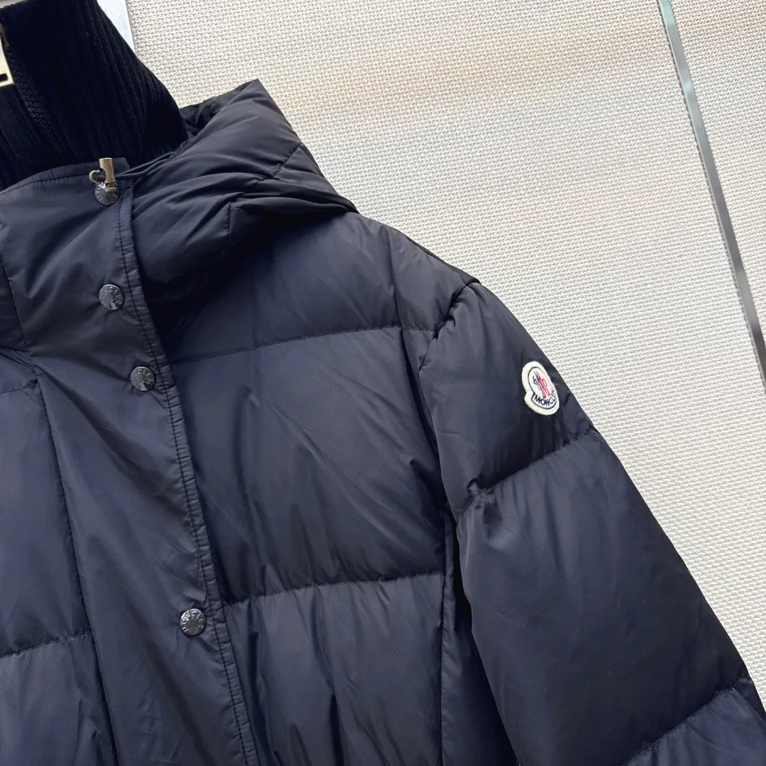 Куртки И Пуховики Женские Moncler 19179442