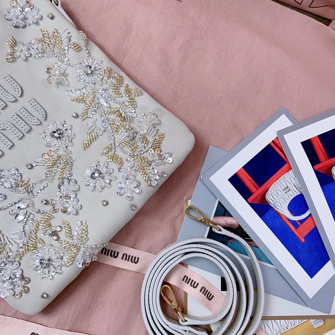 Классические Сумки Женские Miu Miu 5075926