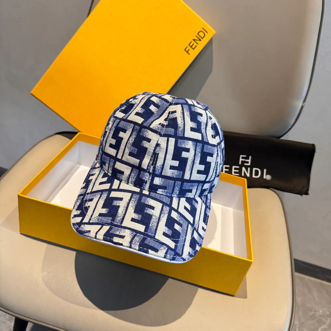 Головные Уборы Fendi 11529662