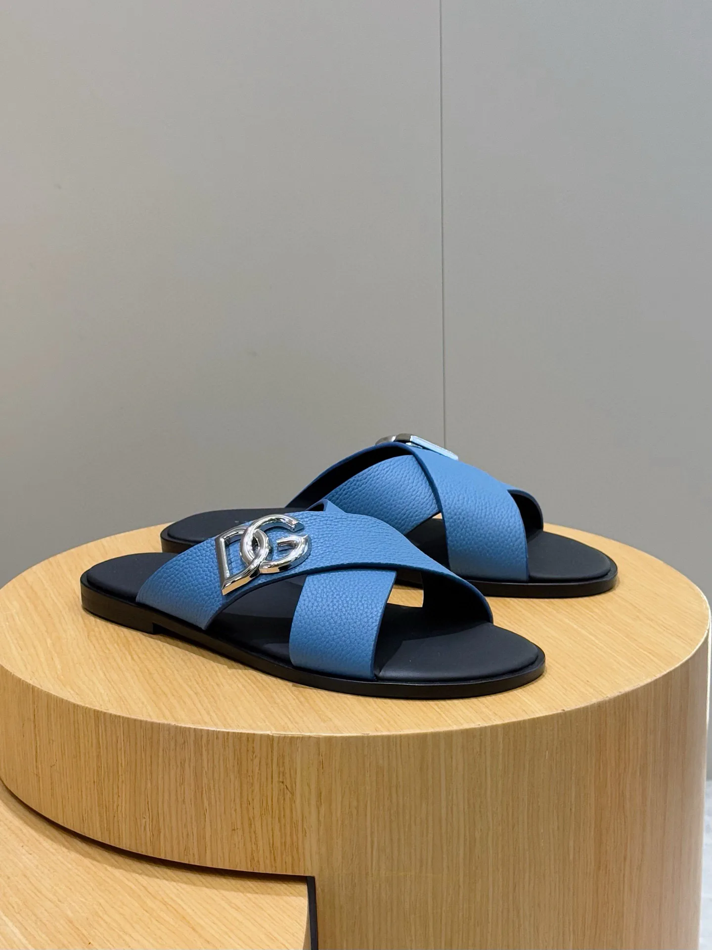 Шлепанцы Мужские Dolce & Gabbana 11483784