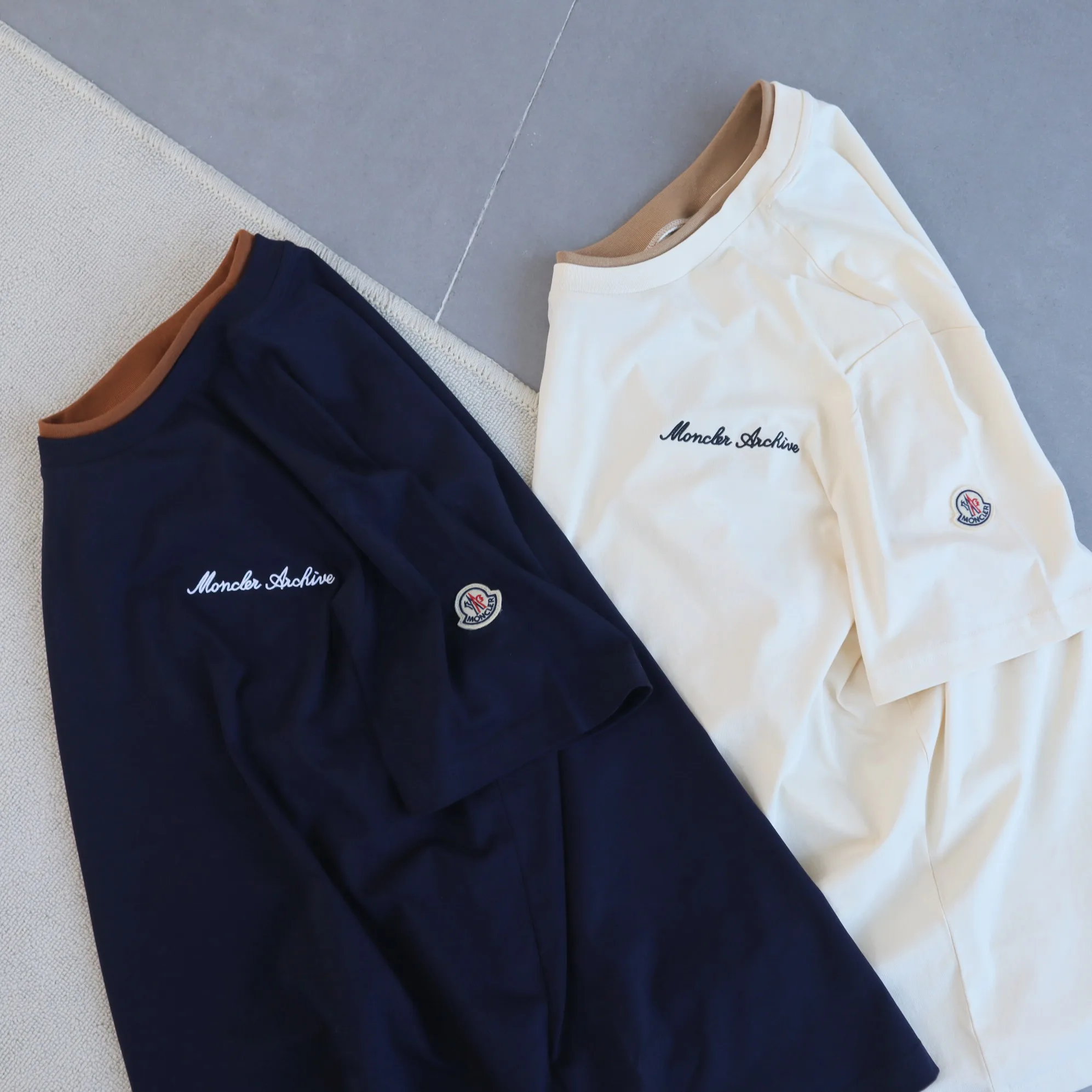 Футболки Женские Moncler 11682869