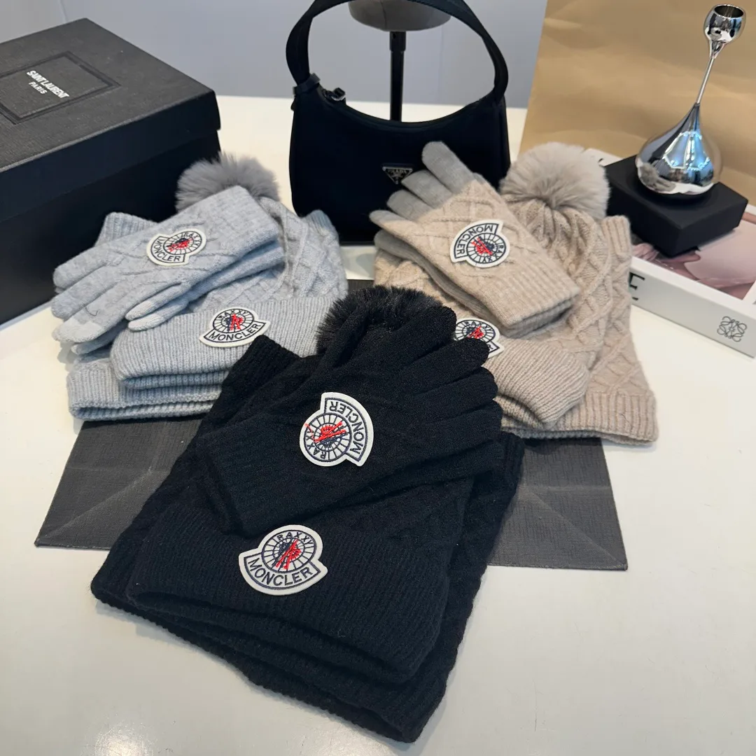 Головные Уборы Moncler 420577