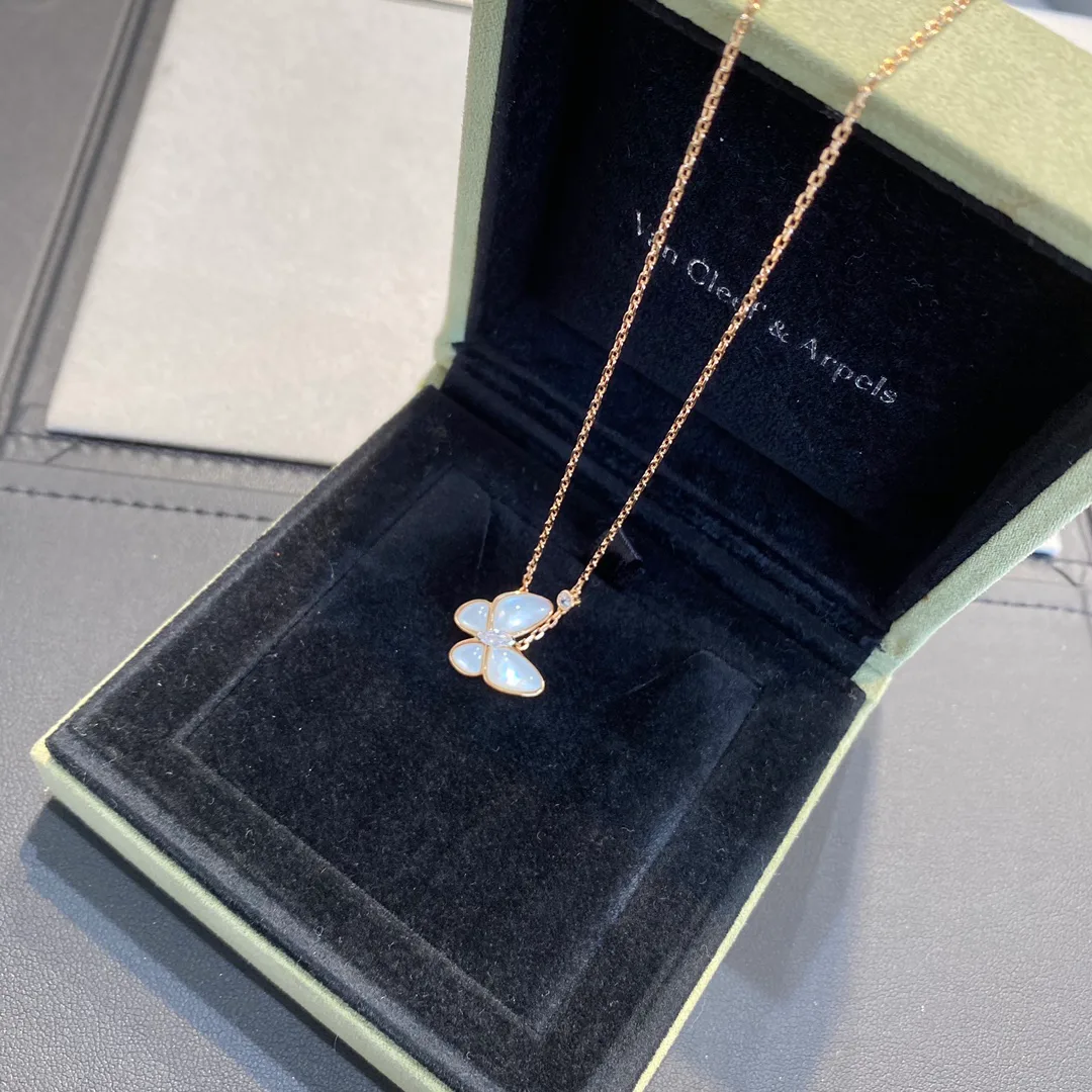 Бижутерия Van Cleef & Arpels 6607