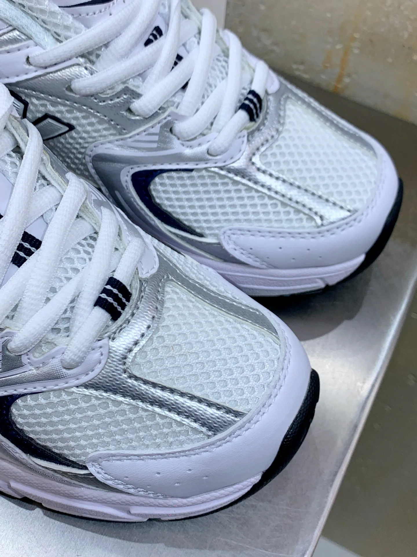 Кроссовки Мужские New Balance 30847