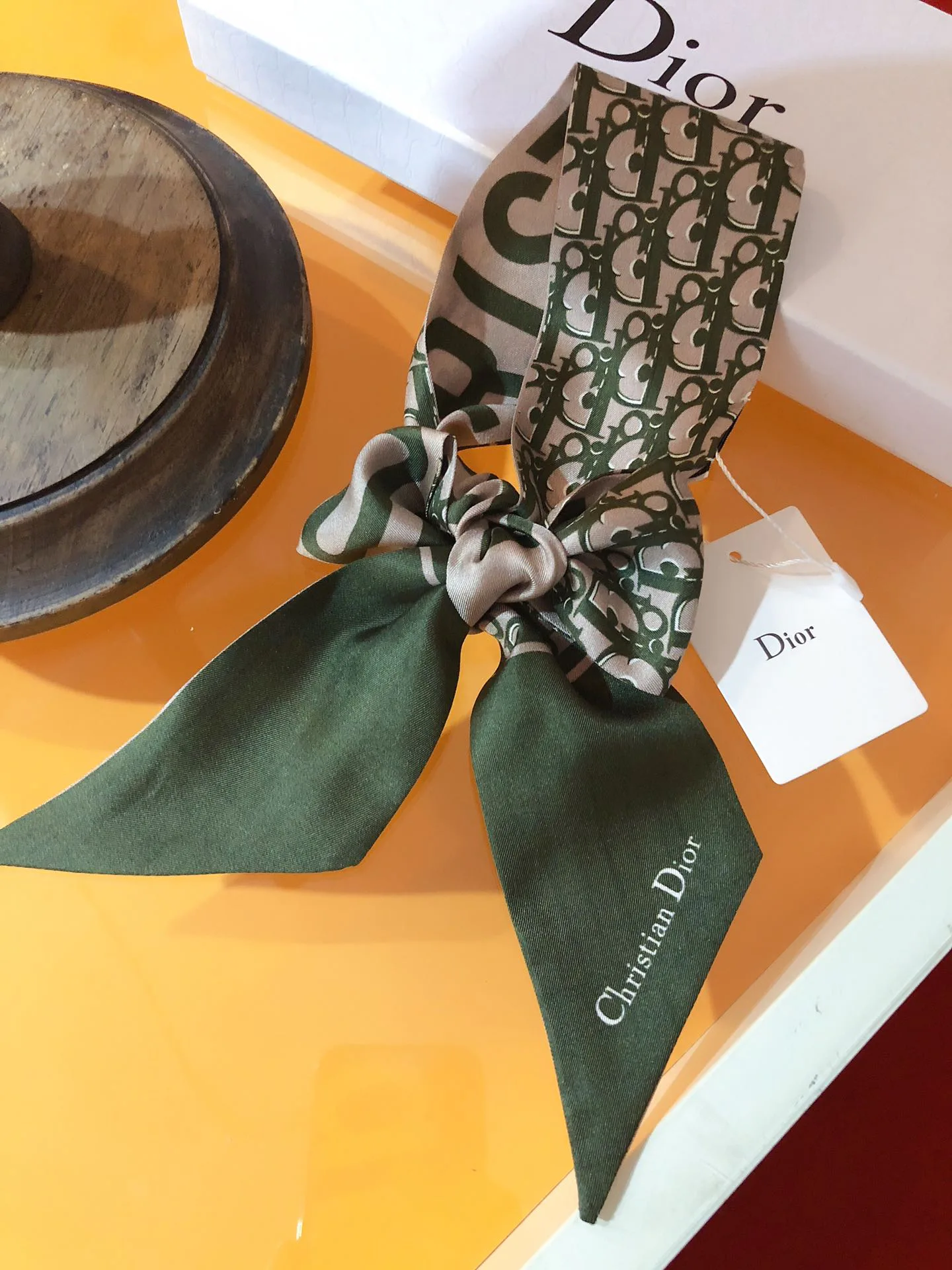 Платки Christian Dior 11882950