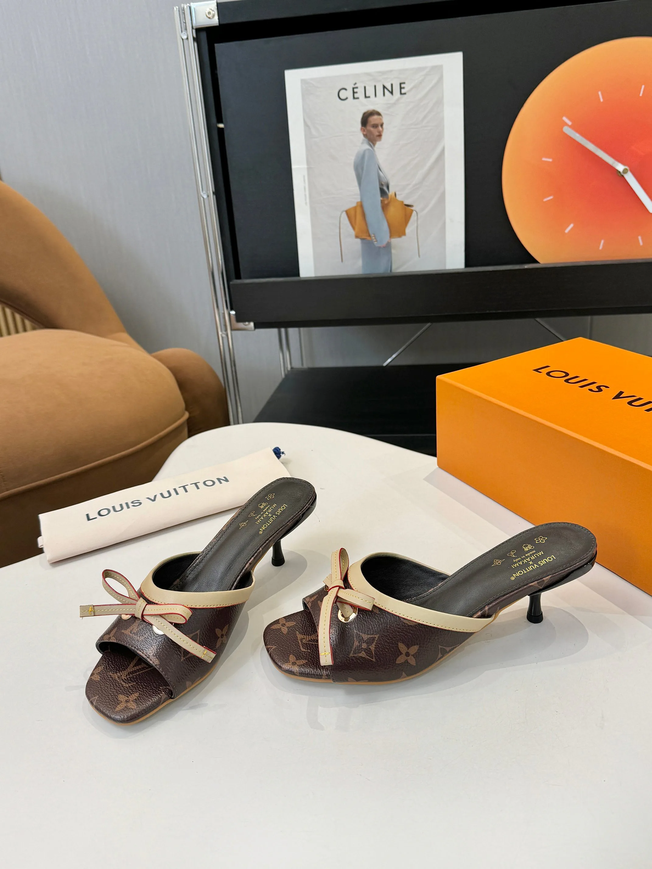 Босоножки Женские Louis Vuitton 11190679