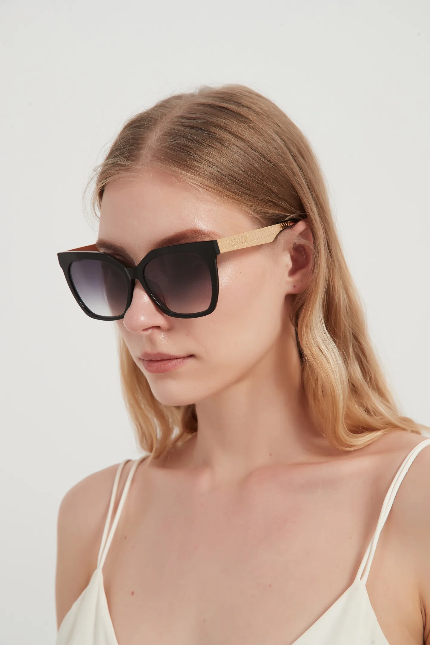 Очки Roberto Cavalli 205190