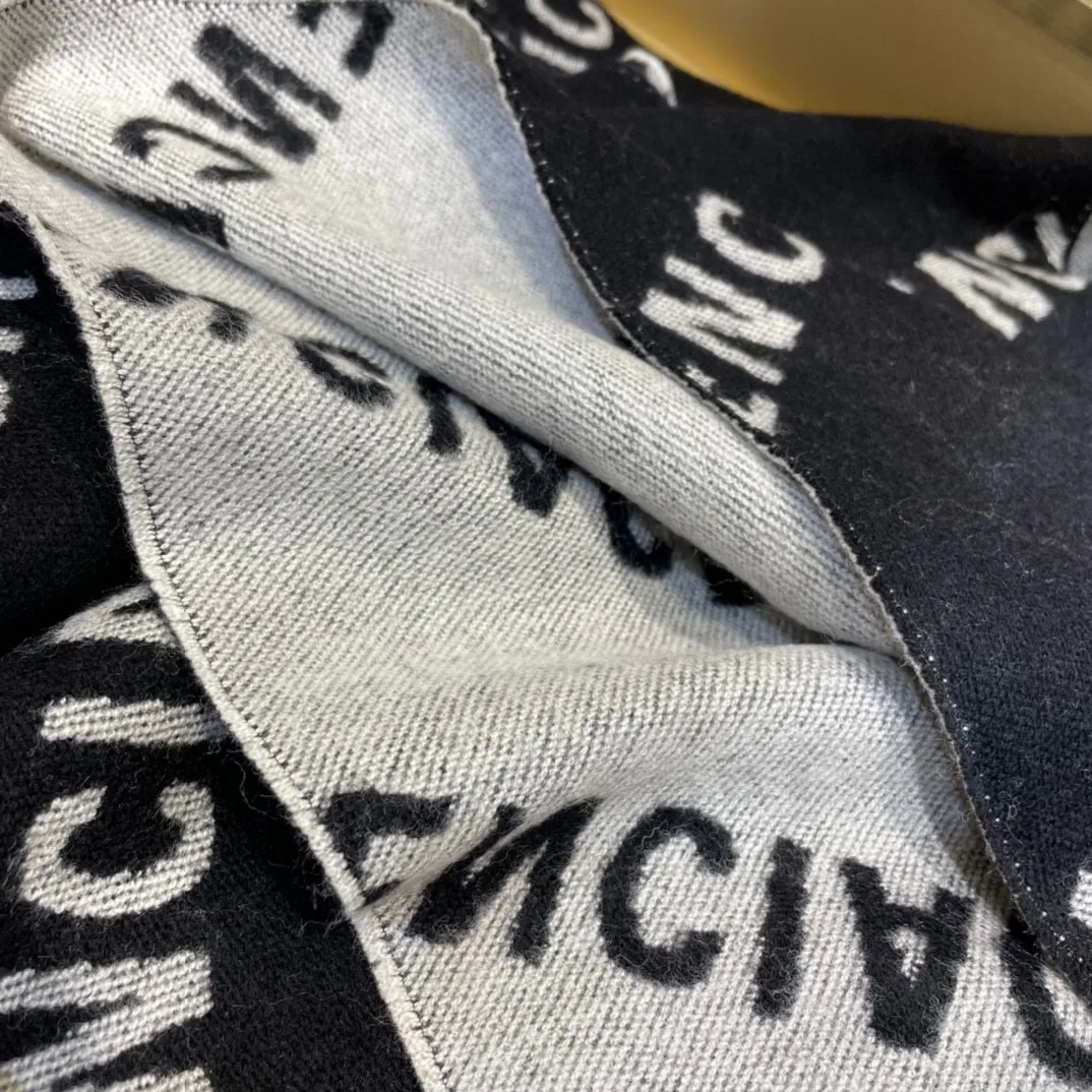 Шарфы Balenciaga 1383322
