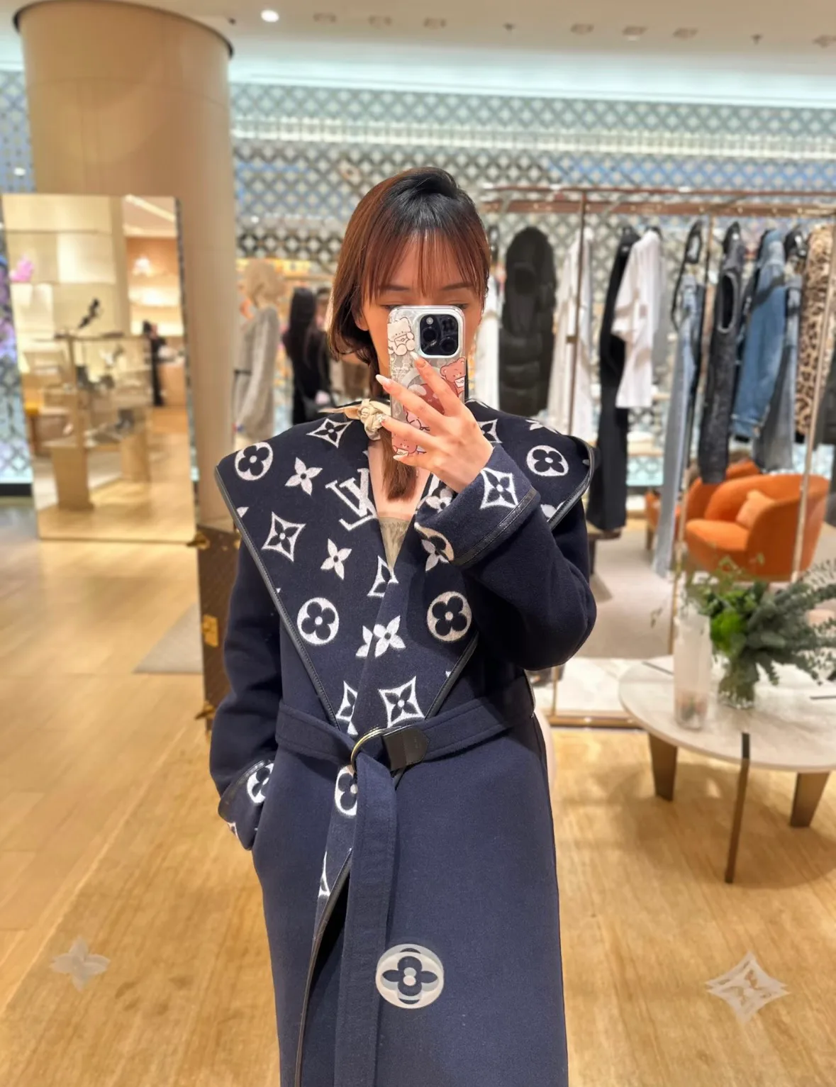 Пальто Женские Louis Vuitton 19648898