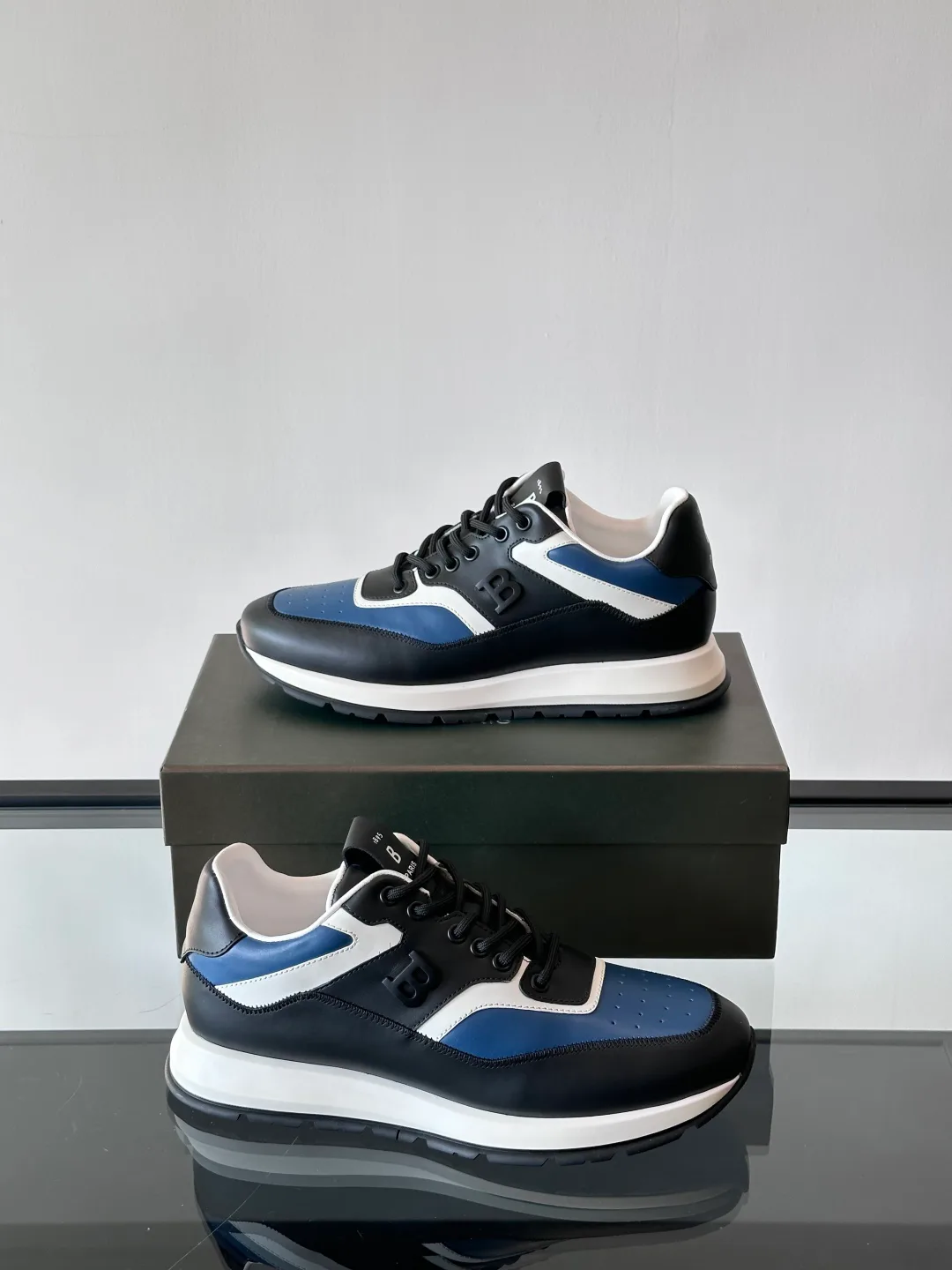 Кроссовки Мужские Berluti 17818