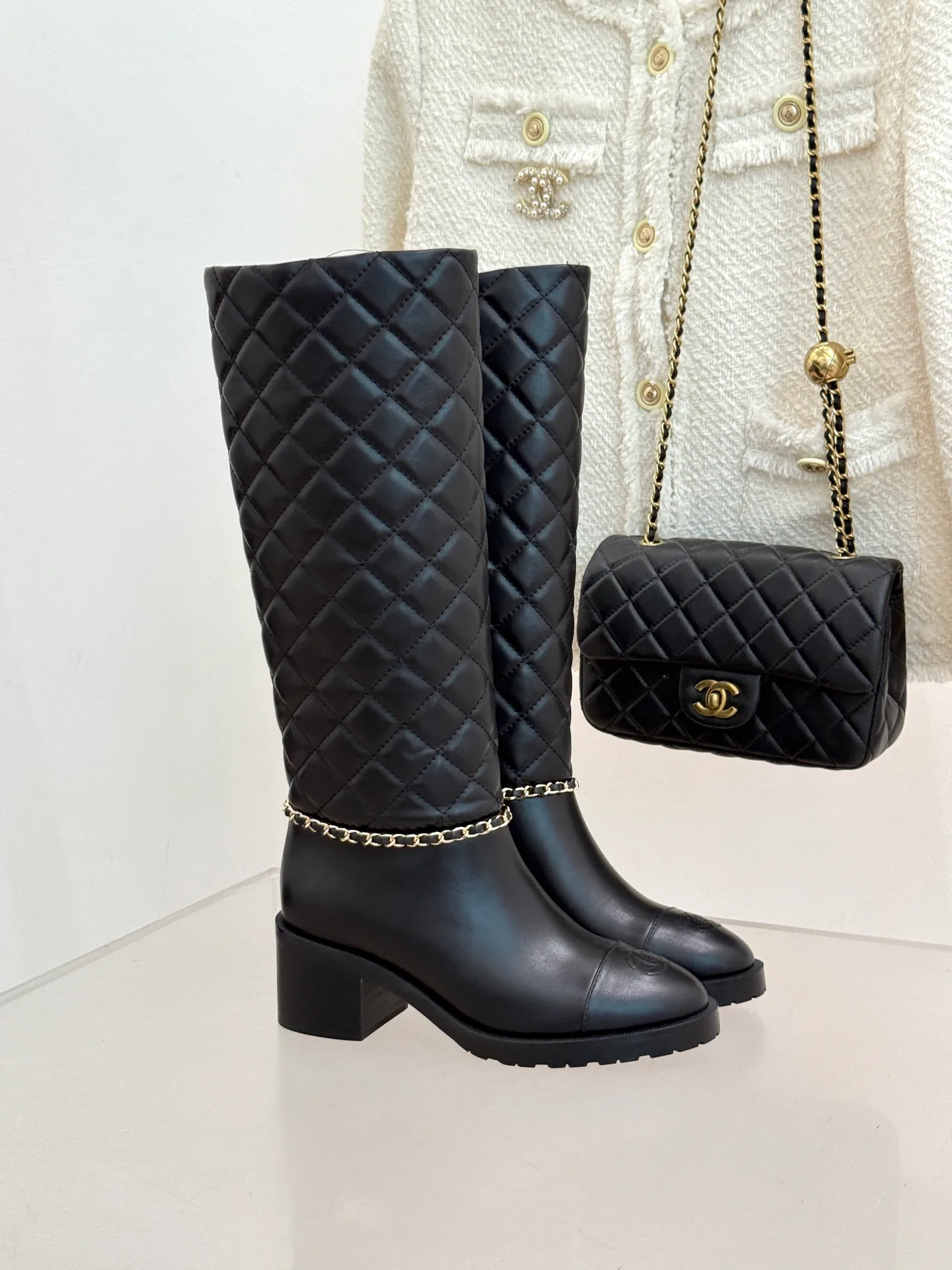 Сапоги Женские Chanel 18737263