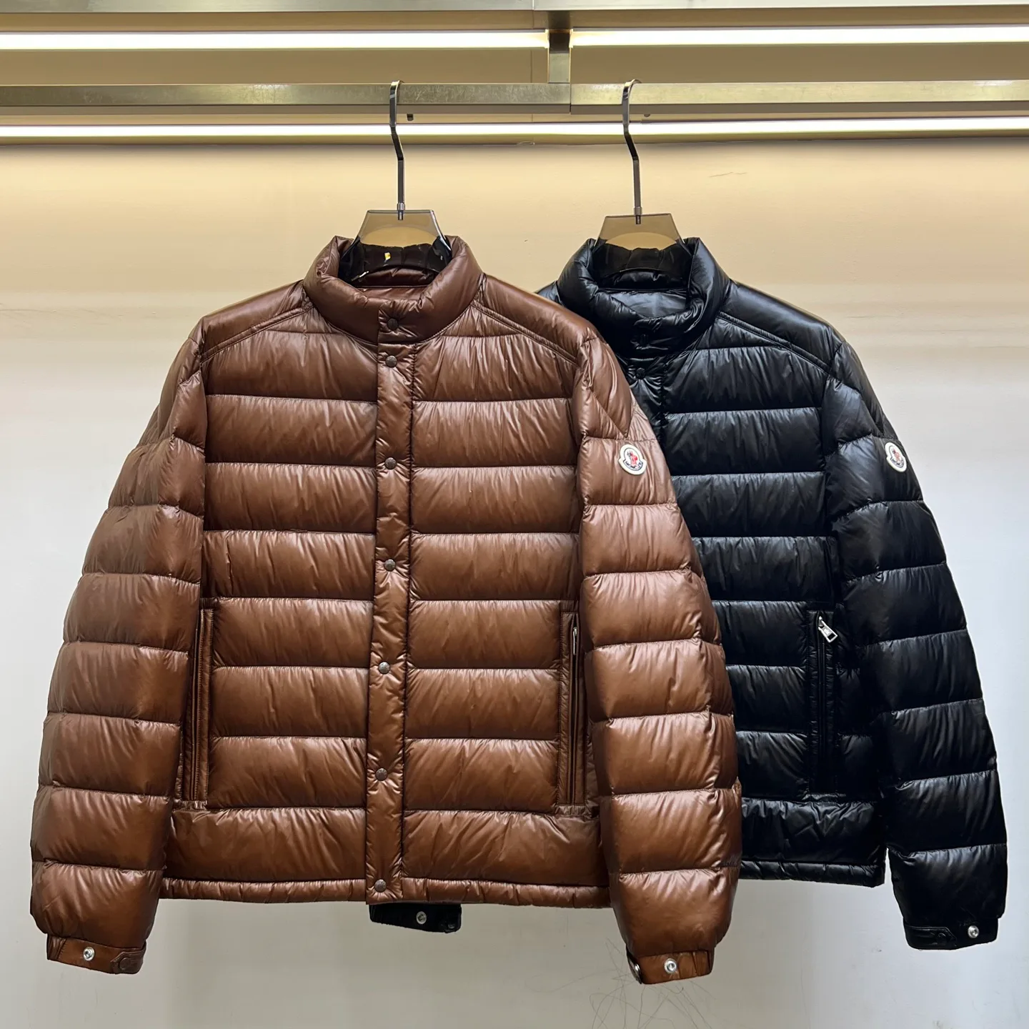 Куртки И Пуховики Женские Moncler 18048015