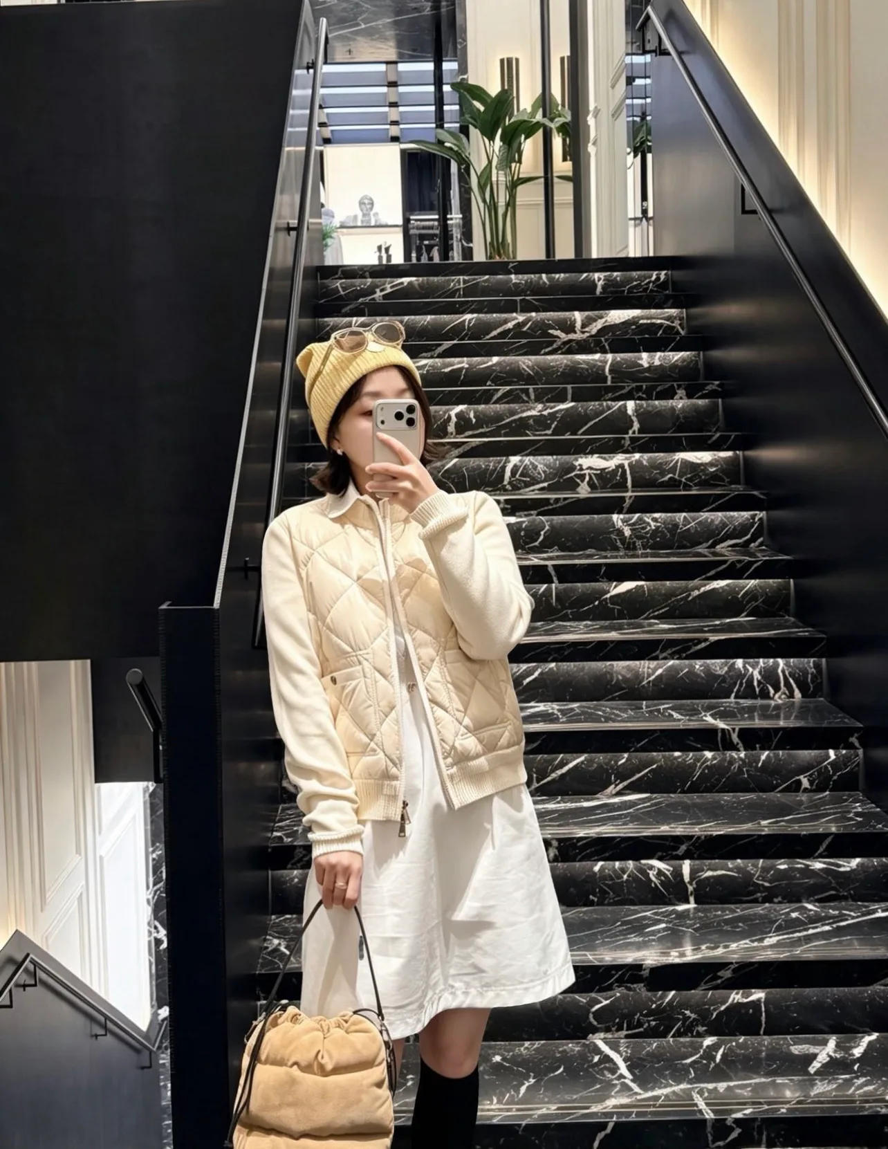 Куртки И Пуховики Женские Moncler 18030710