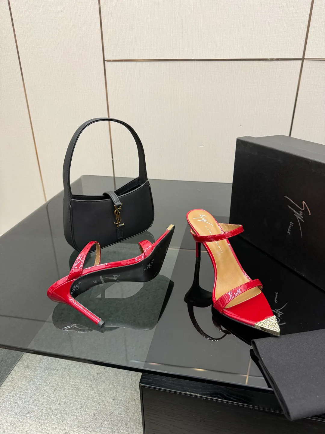 Босоножки Женские Giuseppe Zanotti 5052100