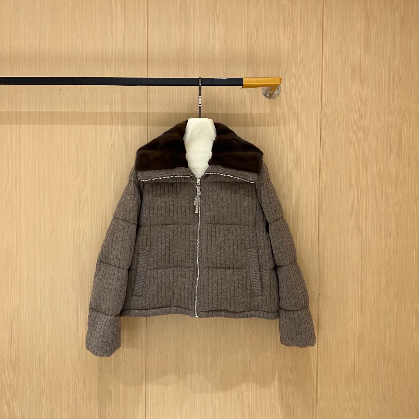 Куртки И Пуховики Женские Brunello Cucinelli 1144962