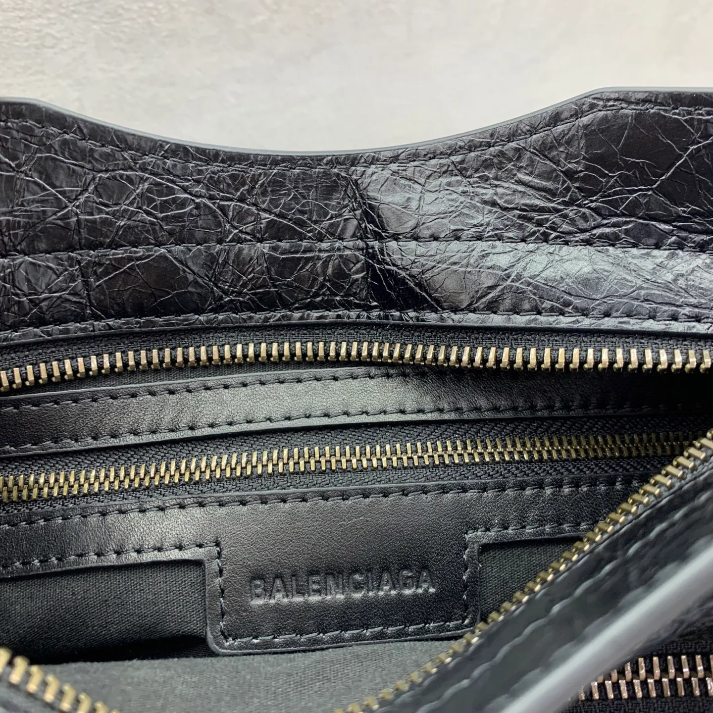 Классические Сумки Женские Balenciaga 11864140