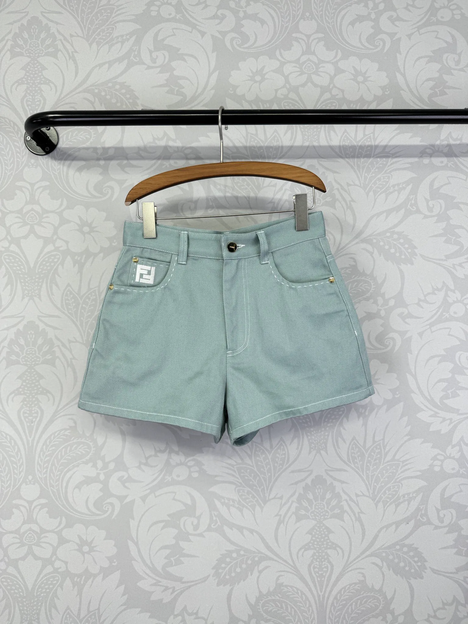 Шорты Женские Fendi 4917154