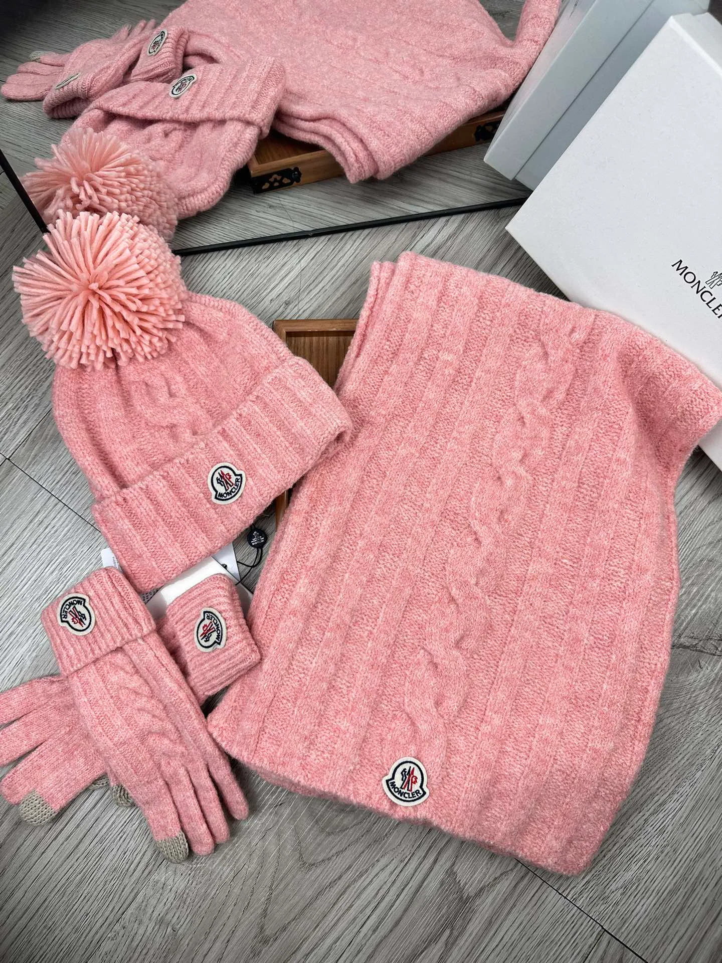 Головные Уборы Moncler 318485