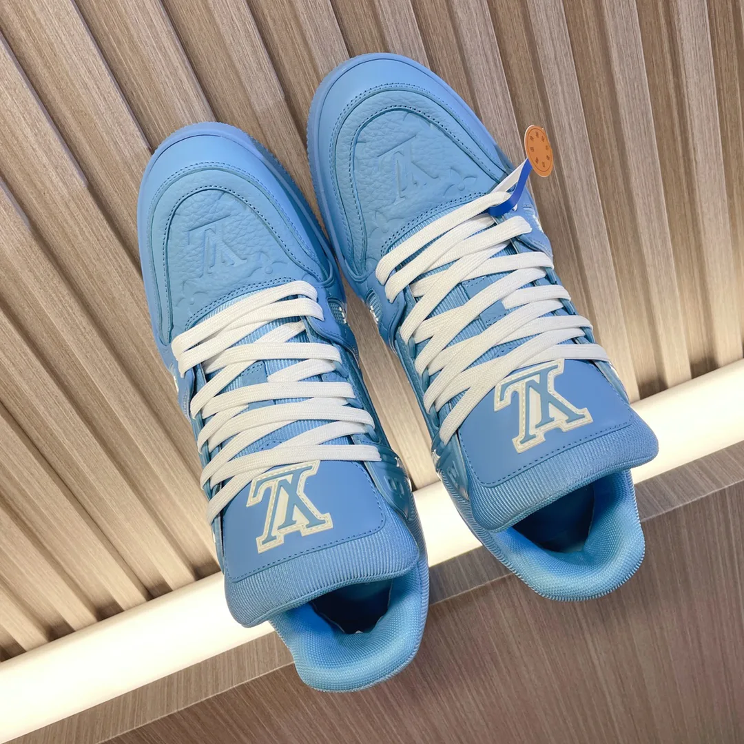 Кроссовки Женские Louis Vuitton 3470500