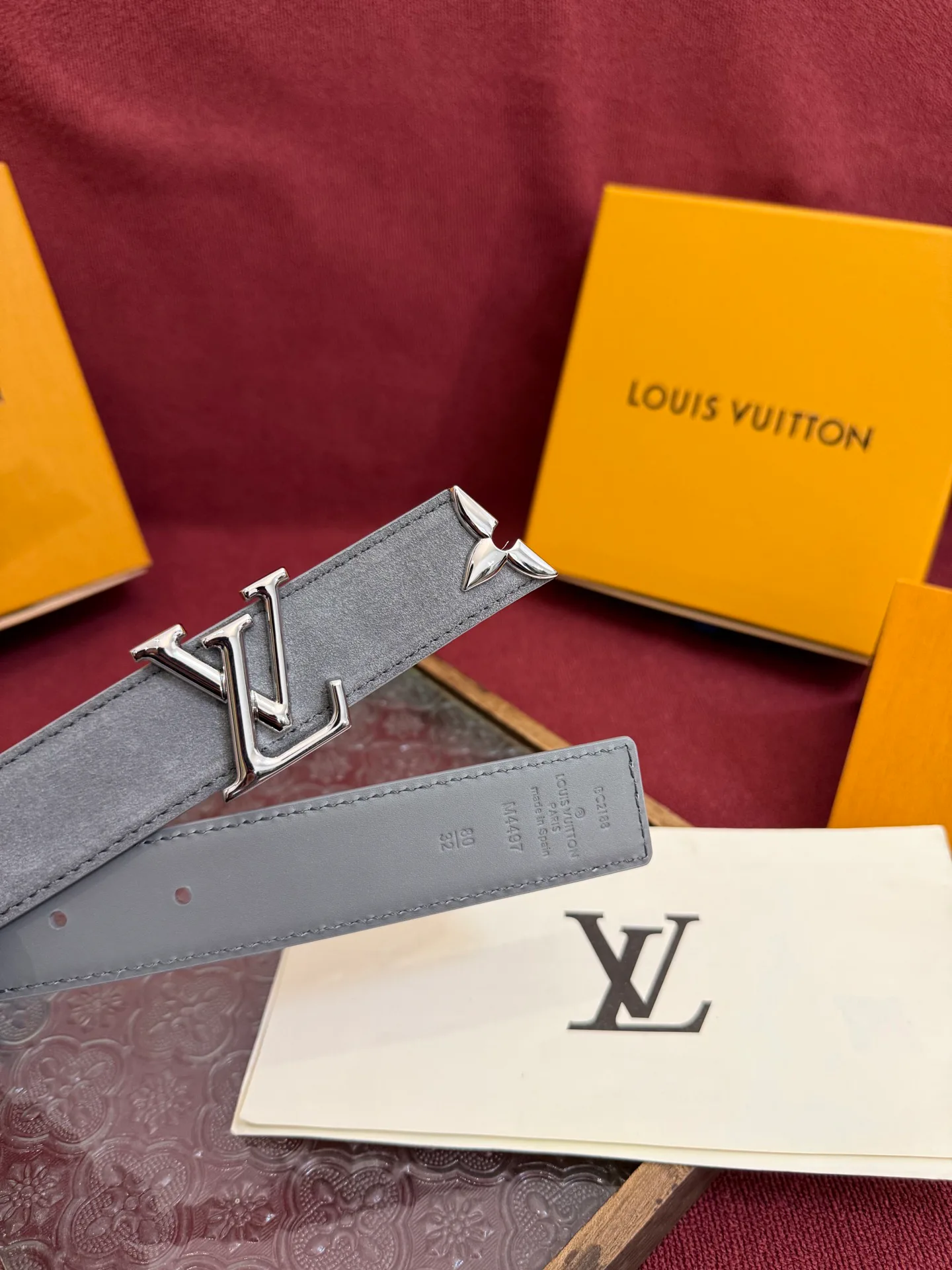Ремни Louis Vuitton 420696
