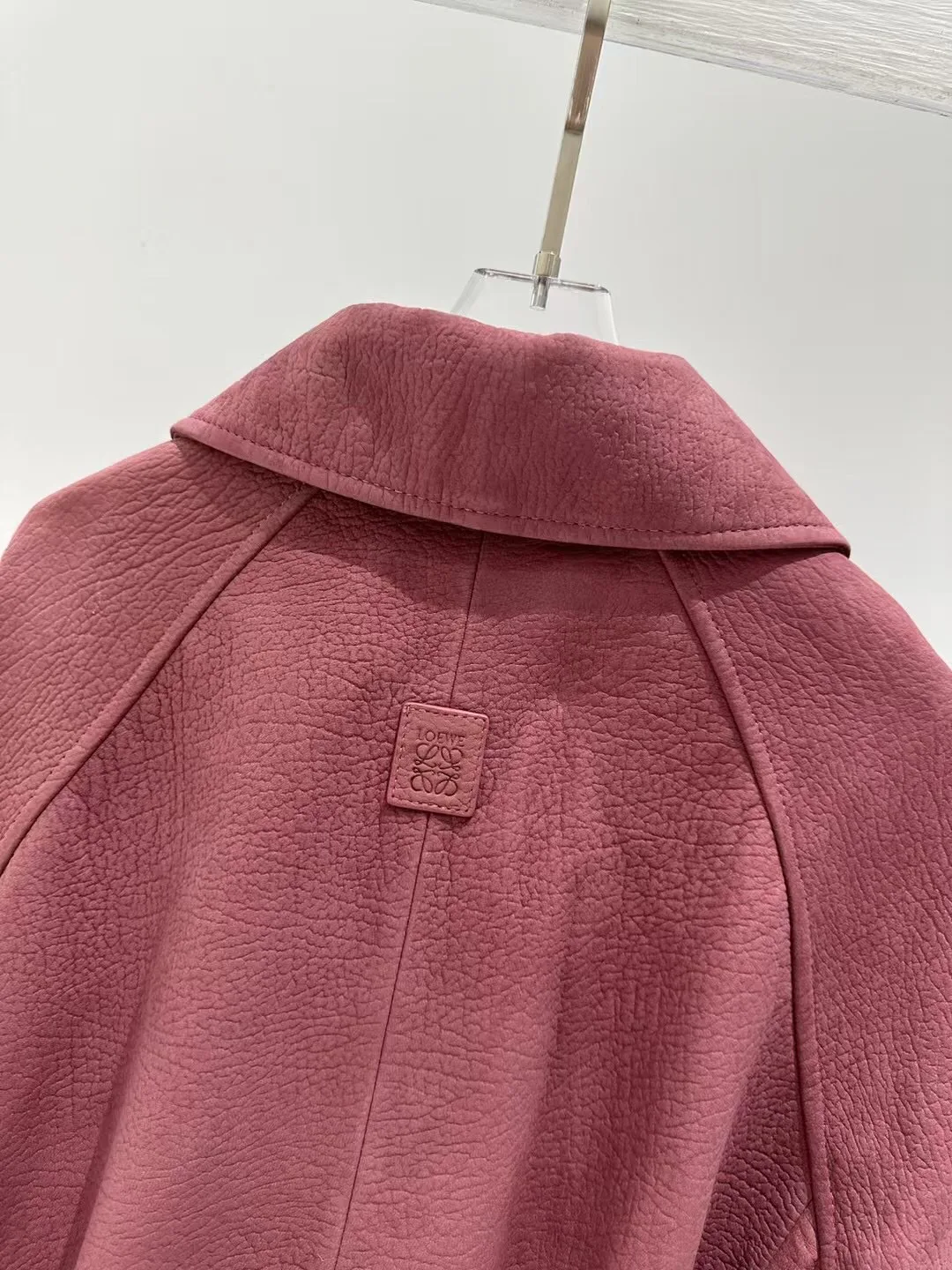 Кожаные Куртки И Дублёнки Женские Loewe 11429007