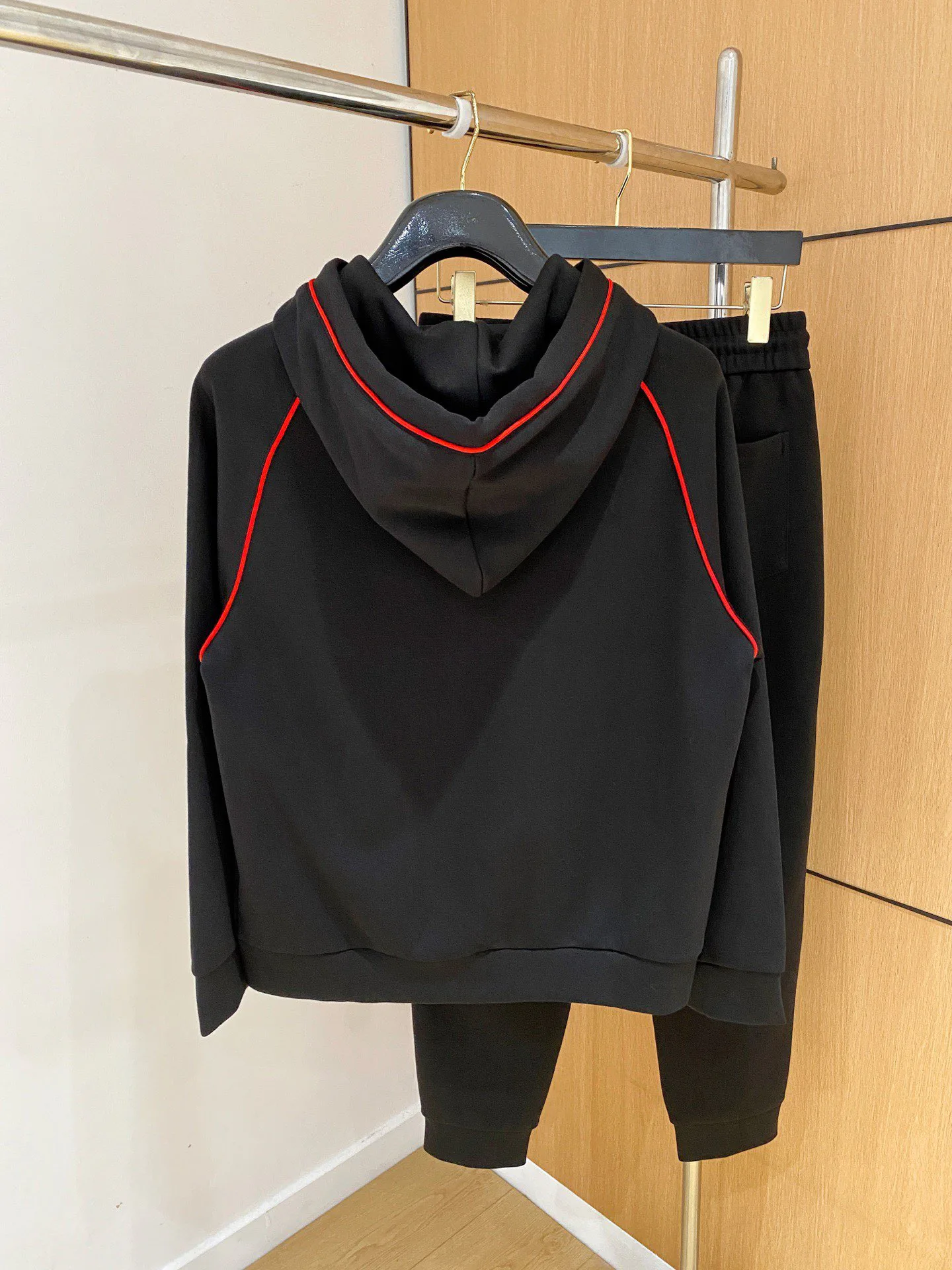 Костюмы Мужские Gucci 806776