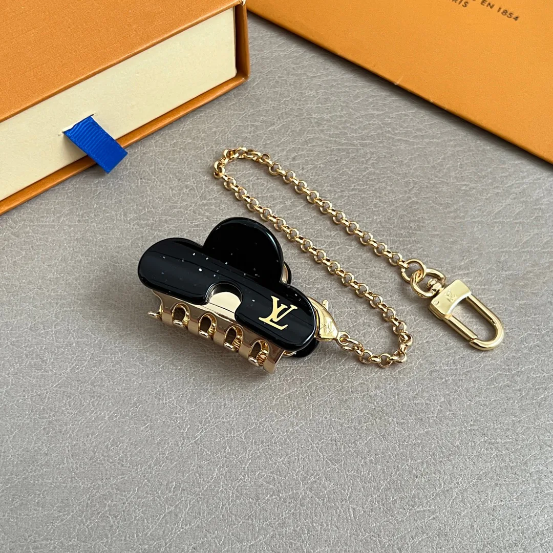 Головные Уборы Louis Vuitton 203923