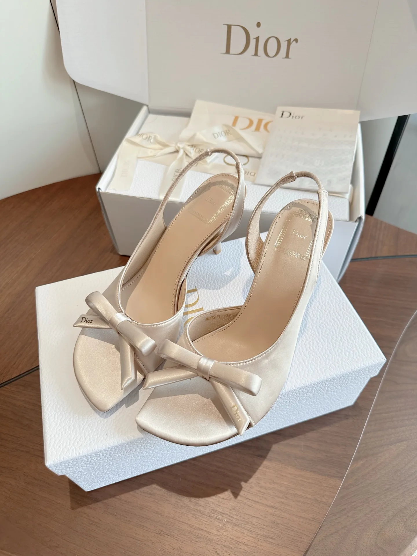 Босоножки Женские Christian Dior 18443963