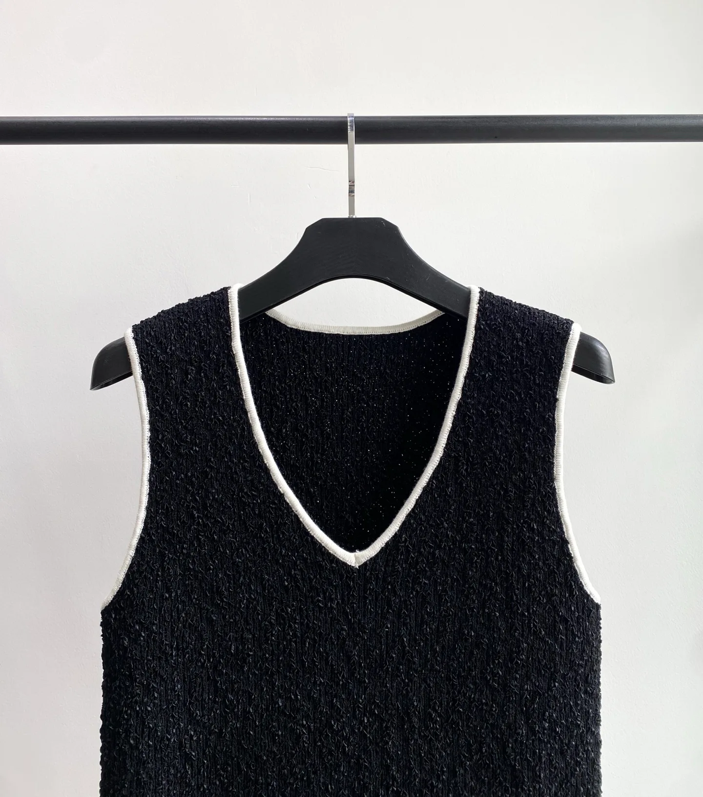 Жилеты Женские Chanel 16962341