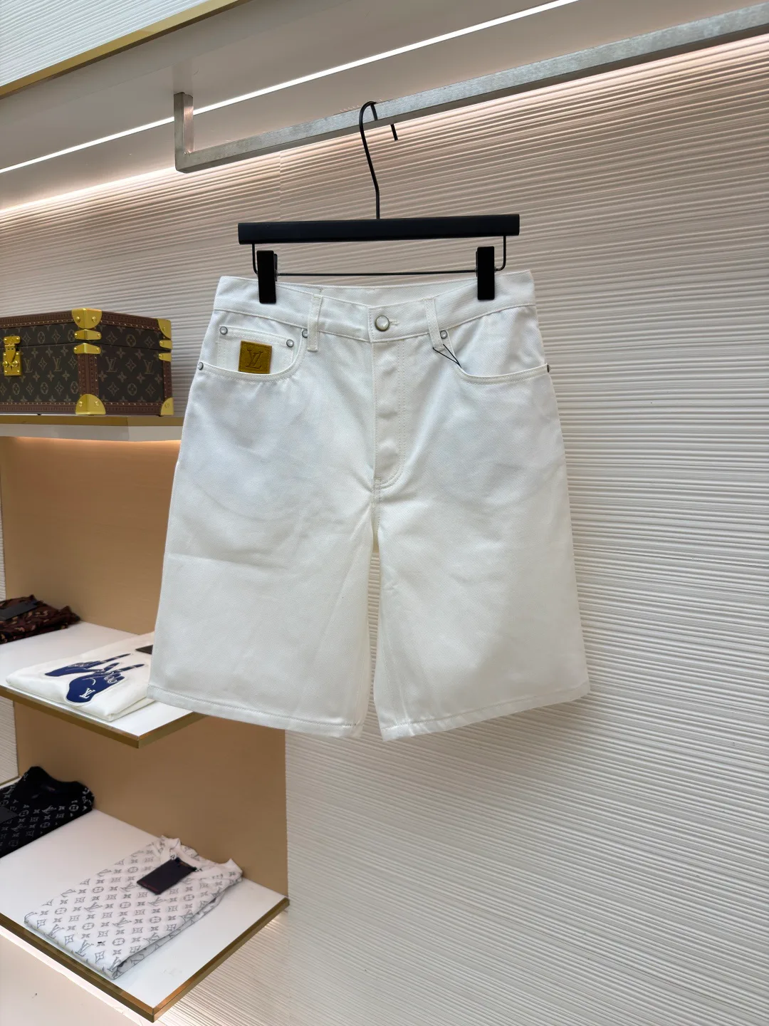 Шорты Мужские Louis Vuitton 18154063