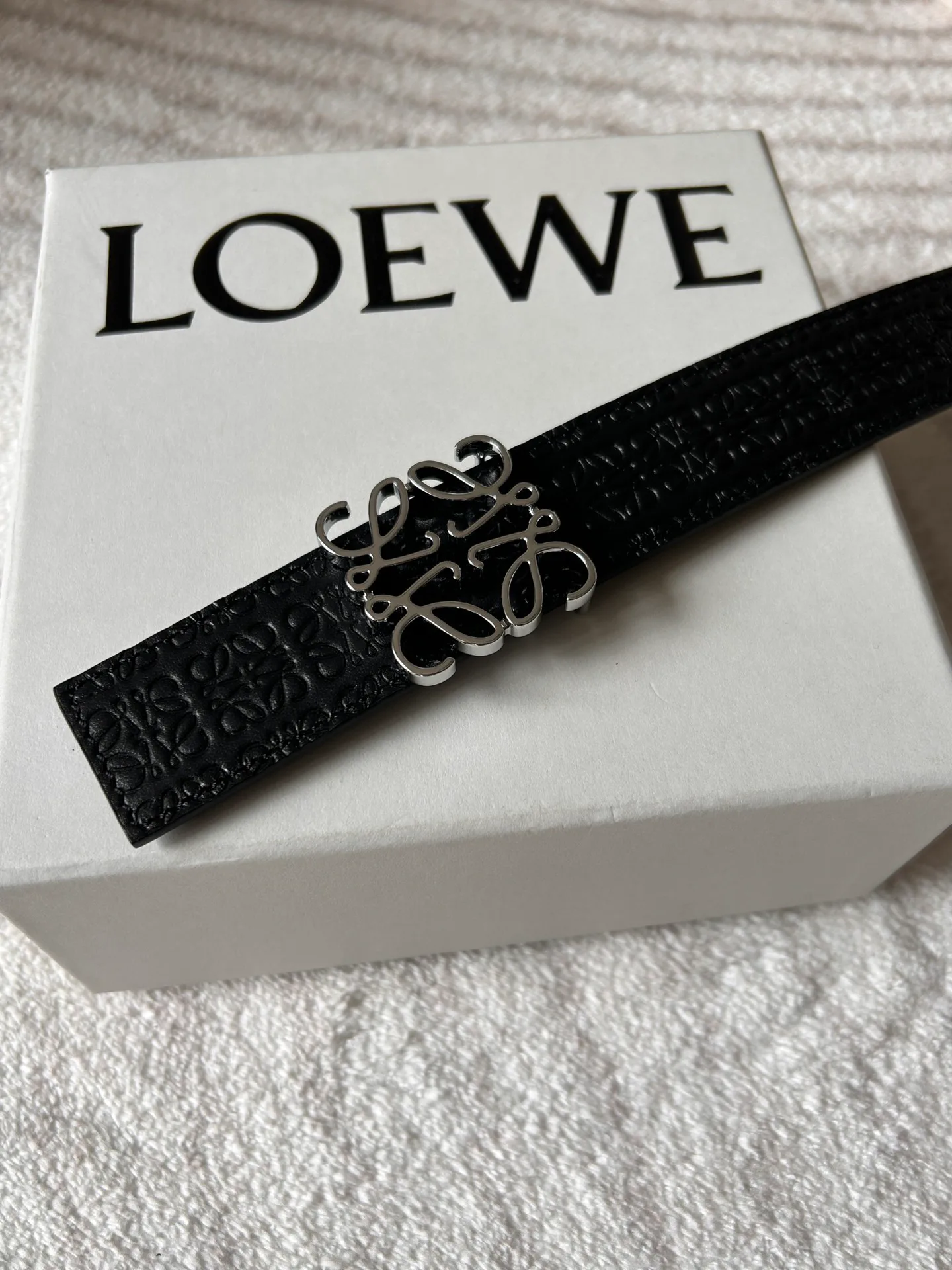 Ремни Loewe 5141501