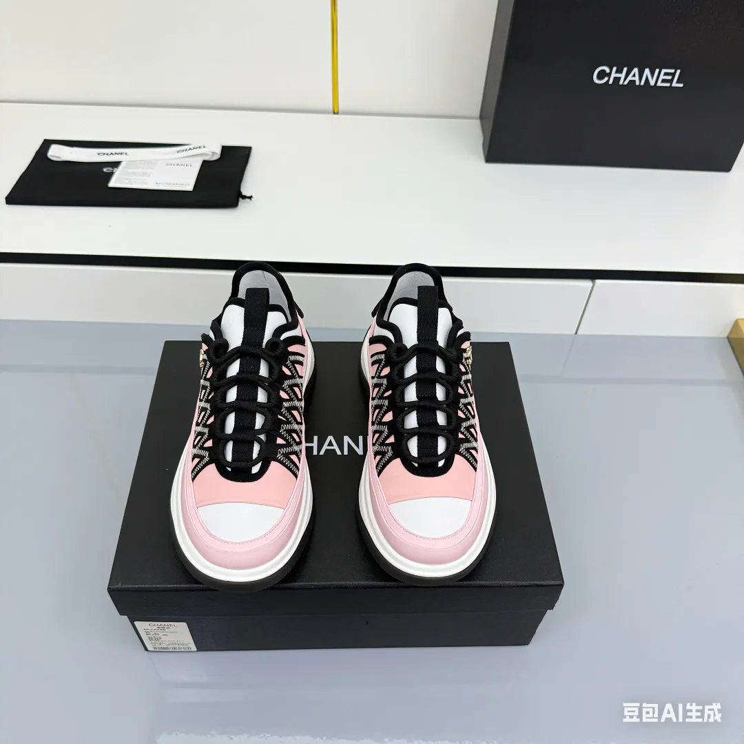 Кроссовки Женские Chanel 4502707