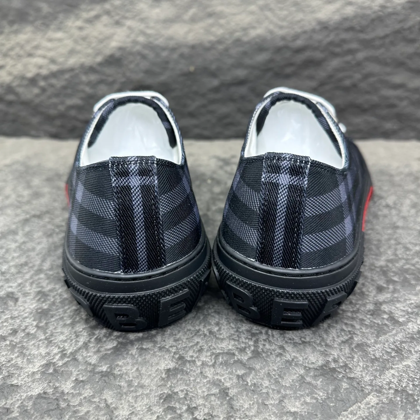 Кроссовки Мужские Burberry 18154133