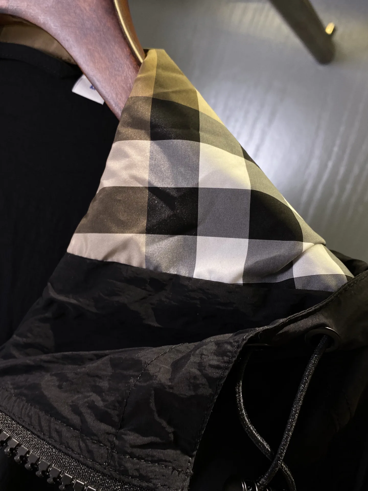 Куртки И Пуховики Женские Burberry 11672143