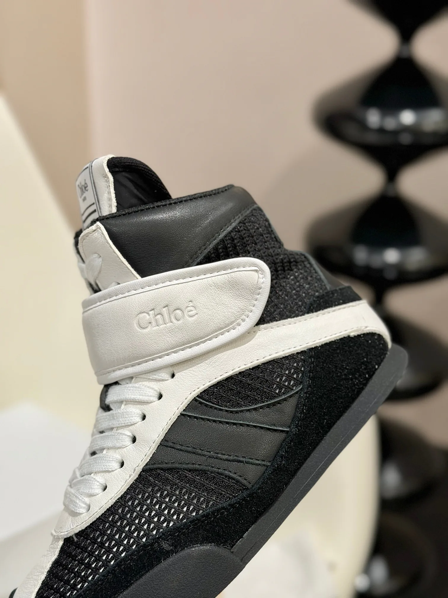 Кроссовки Женские Chloe 19634717