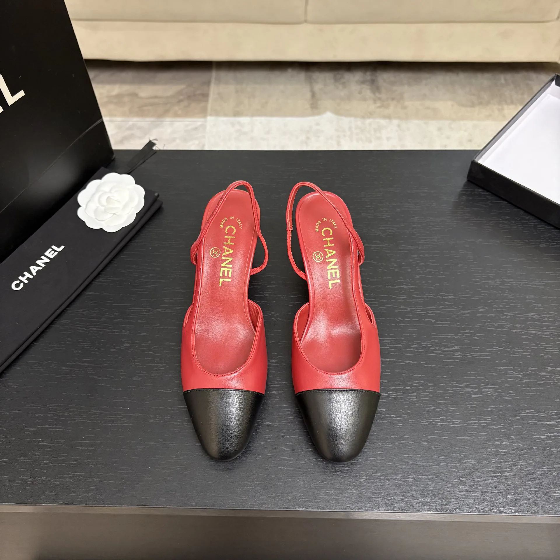 Туфли Женские Chanel 19554647