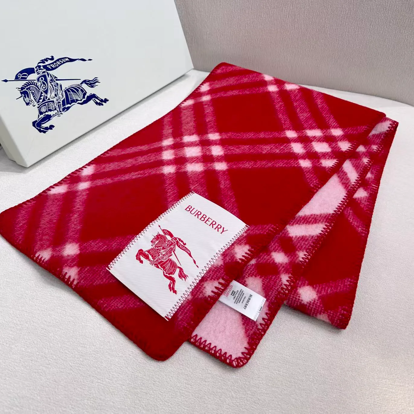 Шарфы Burberry 11315153