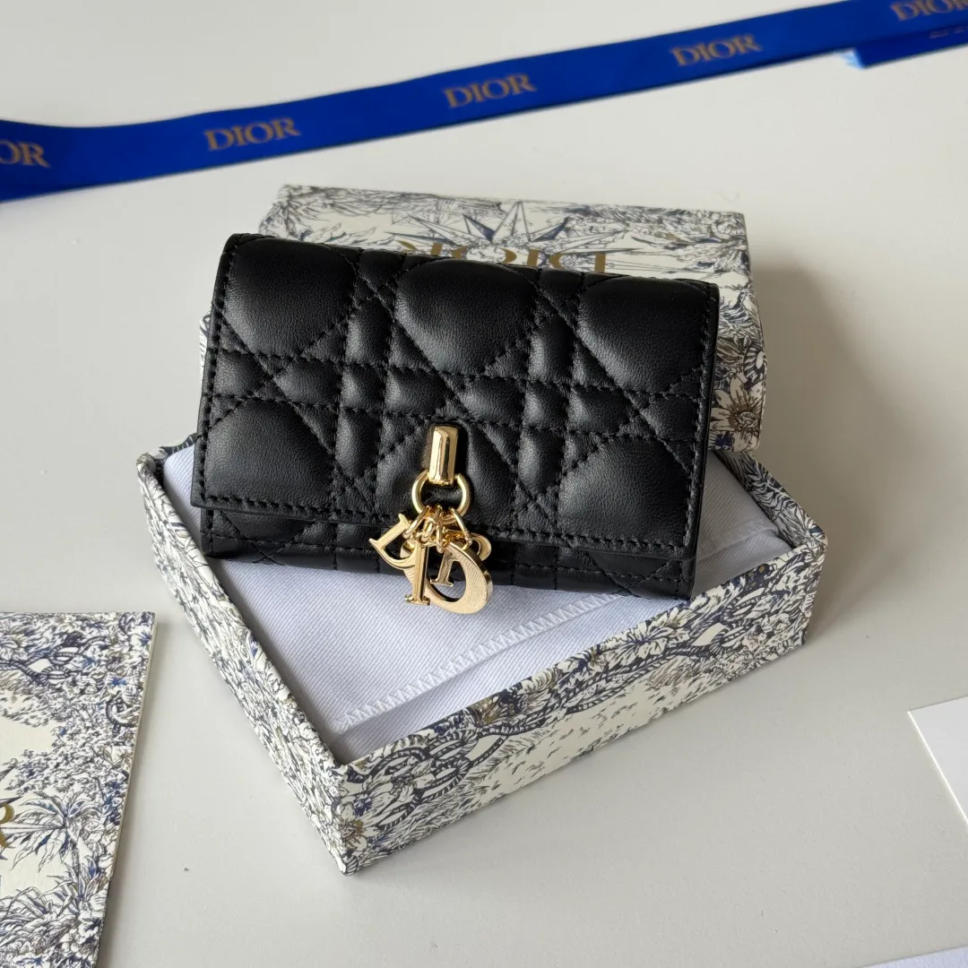 Клатчи Женские Christian Dior 18993515