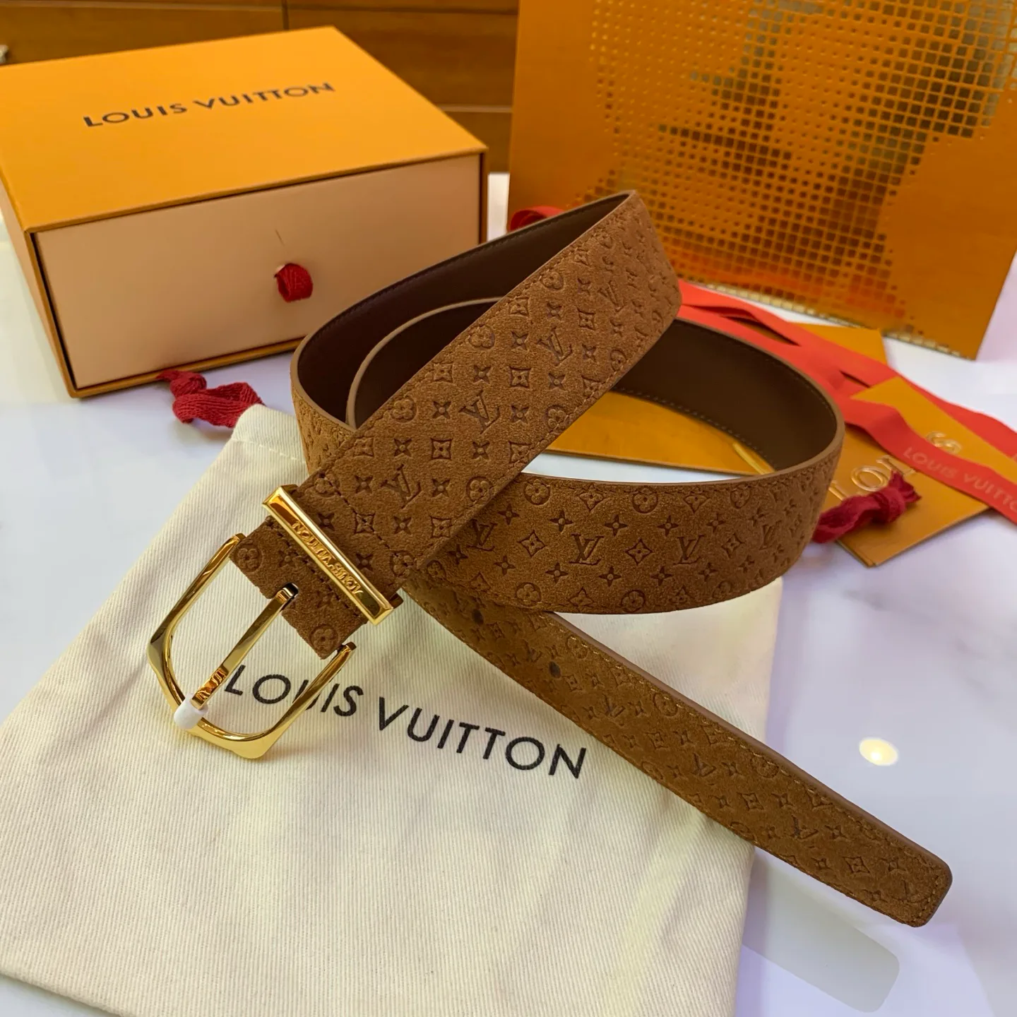 Ремни Louis Vuitton 17682167